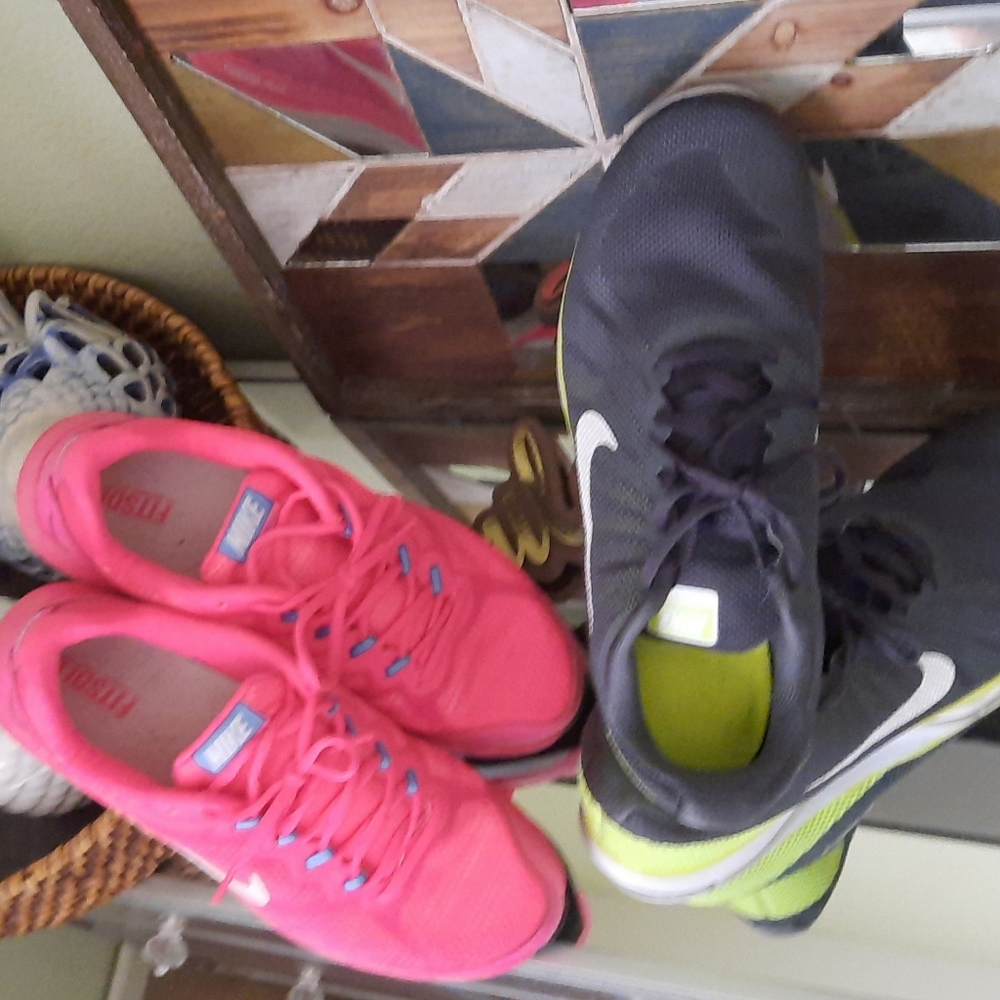 Nike bundle - Picture 5 of 7